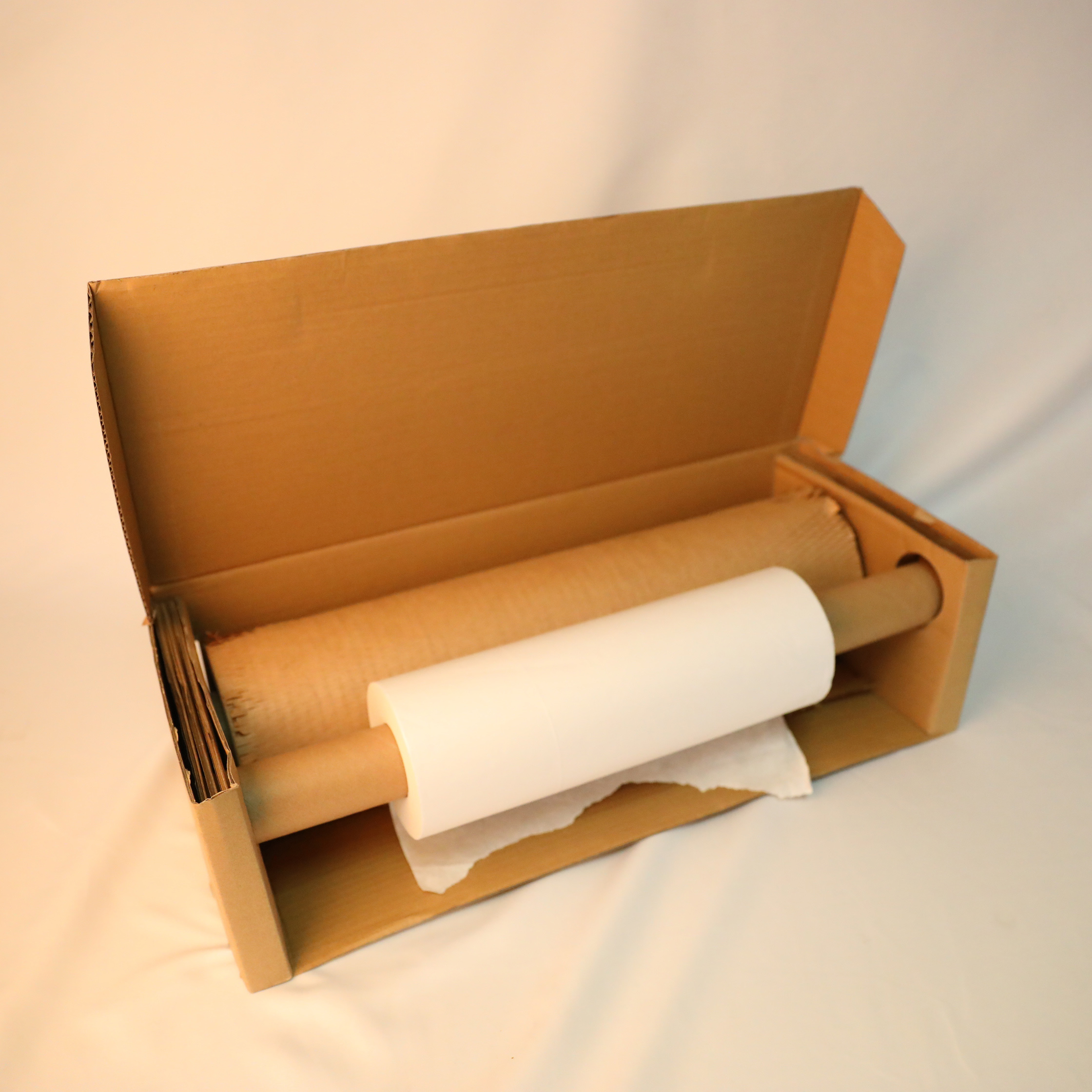 Schutzverpackung Gestanzte Wabenpapier-Pufferrolle